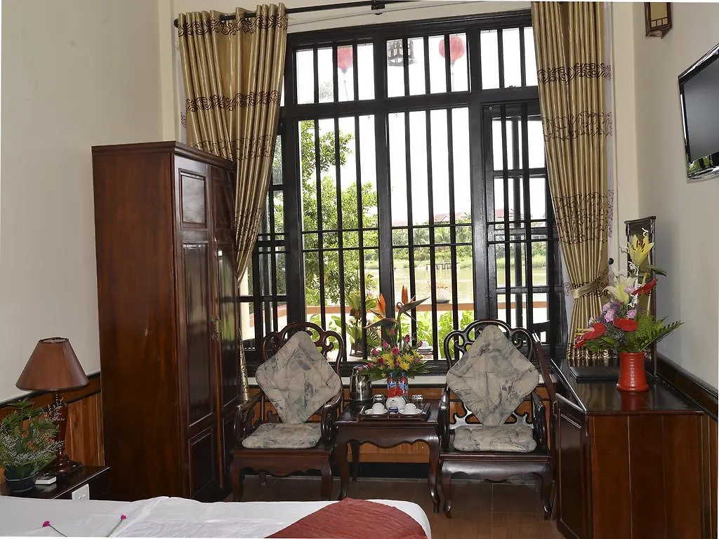 Huy Hoang River Hotel 会安 3*,
